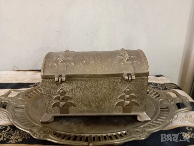 Комплект кутия с поднос, снимка 5 - Други ценни предмети - 52927165