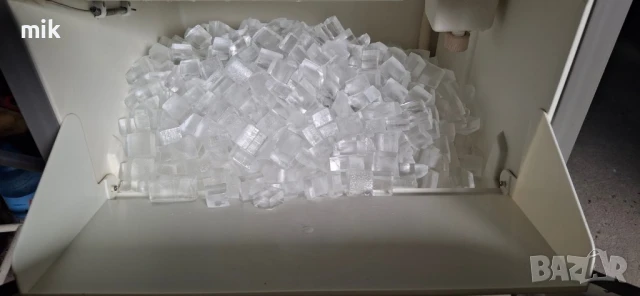 Професионален ледогенератор, снимка 3 - Обзавеждане за заведение - 51084933