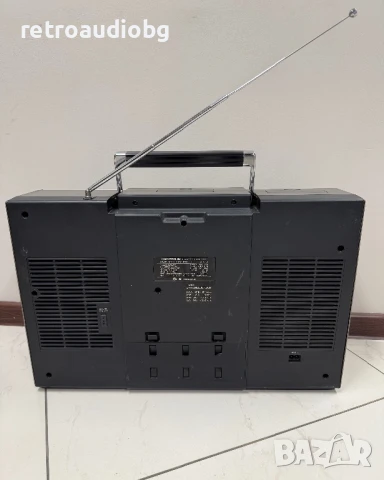 🔊Ретро масивен радиокасетофон Boombox Universum Senator 8800 - (SANYO)🔊, снимка 8 - Аудиосистеми - 51323059