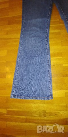 Дънки, М размер, снимка 4 - Дънки - 41227919