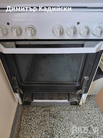 Печка Indesit KN6E11- 10000 лева, снимка 3 - Печки, фурни - 52300186