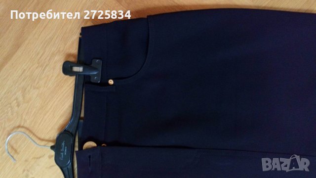 Нова пола Moschino Couture, Италия, IT 44, снимка 12 - Поли - 41799751