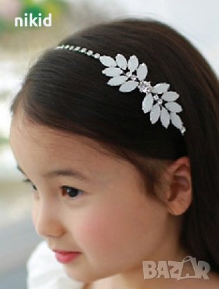 диадема венец елипсовидни перлени камъчета тиара дамска детска, снимка 2 - Шноли, диадеми, ленти - 41518151
