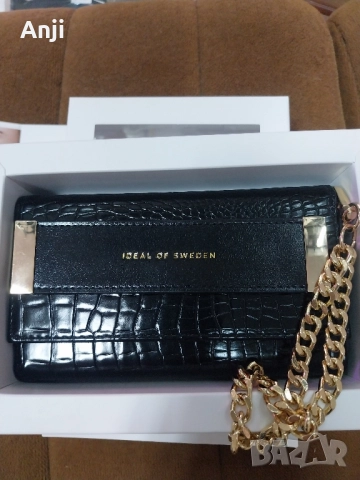 ЛУКСОЗЕН КЕЙС ЗА IPHONE