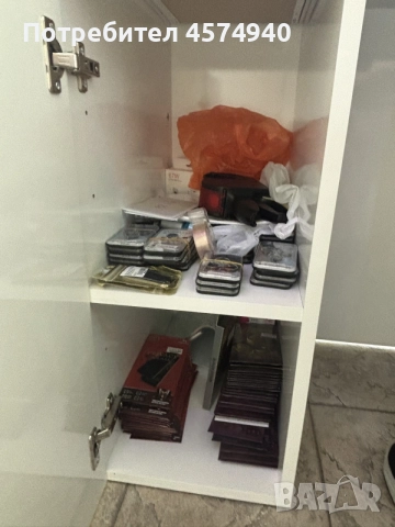 Продавам търговско оборудване и стока за магазин за GSM аксесоари (гр. Варна), снимка 6 - Оборудване за магазин - 55960535