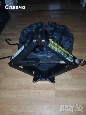 Органайзер с инструменти опел,сааб,кадилак оем, снимка 3 - Аксесоари и консумативи - 52292705