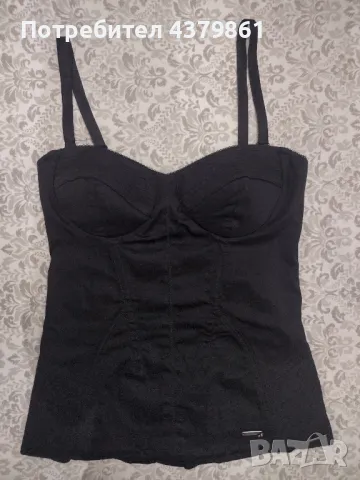 Guess оригинален топ, снимка 1