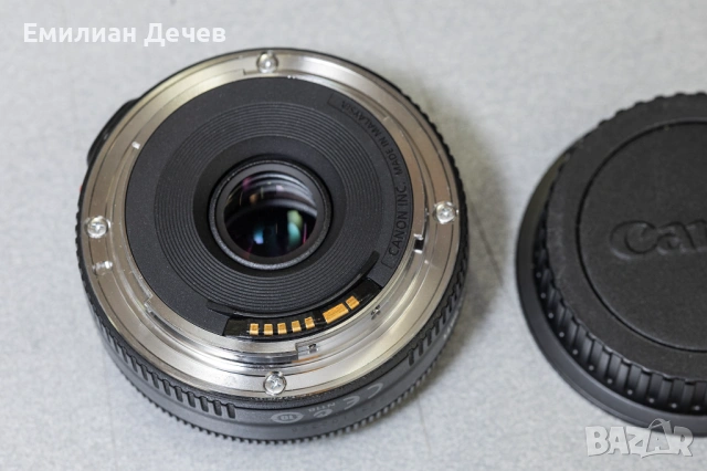 Обектив Canon EF 40mm f/2.8 STM, снимка 3 - Обективи и филтри - 53836882