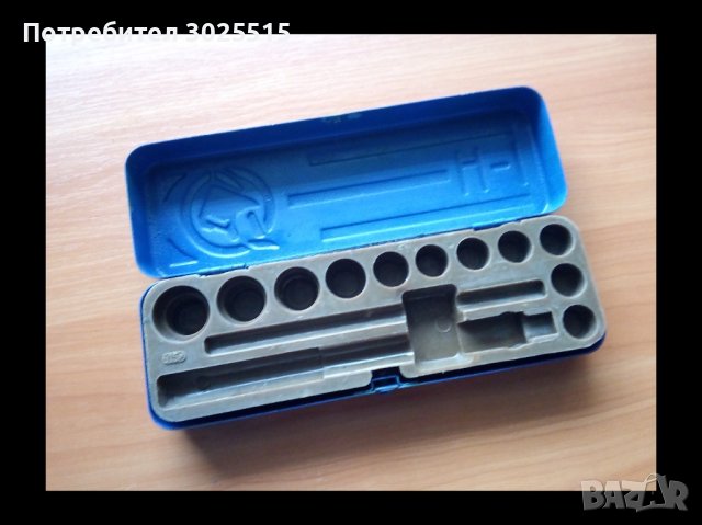 Стара Руска метална кутия за инструменти, за гедоре , снимка 1 - Гедорета - 41211371