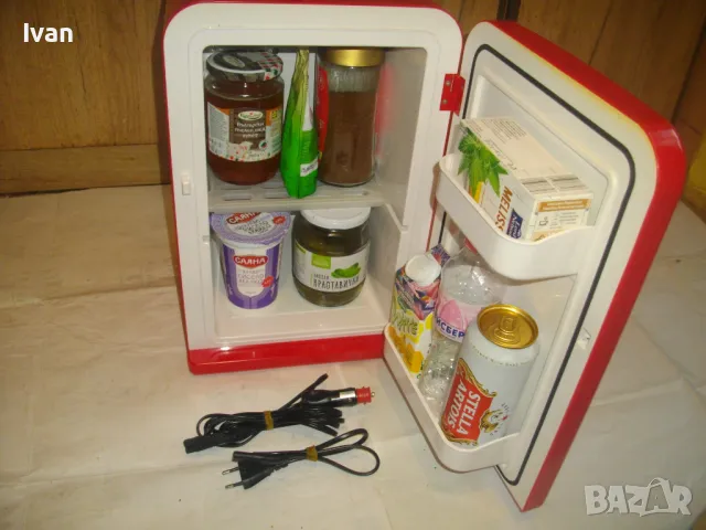 ГОЛЯМ МИНИ ХЛАДИЛНИК 15Л НА 12 ВОЛТА И НА 220 ВОЛТА С ЕКО ФУНКЦИЯ И ФУНКЦИИ ОХЛАЖДАНЕ И ЗАТОПЛЯНЕ 