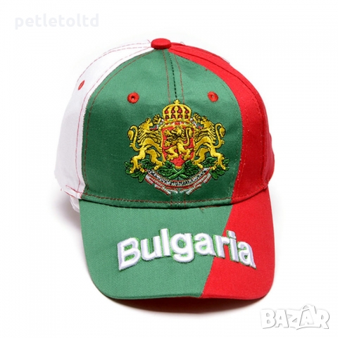 Шапка с козирка в цветовете на българското знаме, с ГЕРБ на Р. България, снимка 1 - Екипировка - 34166457