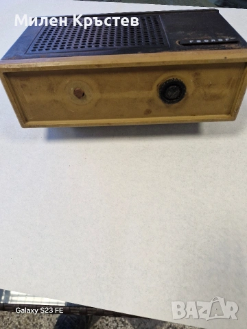 Старо радио "Геолог", снимка 4 - Антикварни и старинни предмети - 53773694