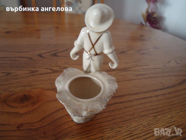 Порцеланова фигура с позлата, снимка 5 - Колекции - 34166931