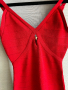 GUESS - къса червена рокля, снимка 1 - Рокли - 44652749