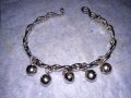 СРЕБРИСТА АЖУРНА РЕТРО ГРИВНА от НЕРЪЖДАЕМА СТОМАНА с КАМБАНКИ / ЗВЪНЧЕТА 38315, снимка 5