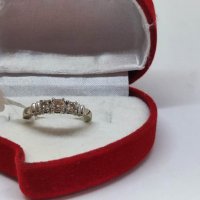 Американски Златен пръстен с Брилянти-2,60гр/10кр, снимка 1 - Пръстени - 39833893