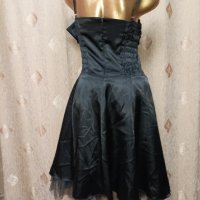  Xanaka L Черна сатенена  рокля , снимка 3 - Рокли - 40174961