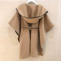 Налично палто тип пончо Louis Vuitton М/L-ка реплика , снимка 2 - Палта, манта - 38898806