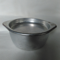 метална купа с капак, алуминий, снимка 1 - Съдове за готвене - 44839137