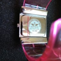 Разпродажба ! SOFTECH - чисто нов елегантен дамски часовник в метална кутия , внос от Англия, снимка 3 - Дамски - 40600695