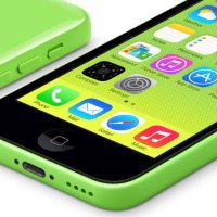 ПЕРФЕКТЕН Apple iPhone 5 c ЗЕЛЕН 8Gb Фабрично отключен Айфон телефон, снимка 3 - Apple iPhone - 38372839