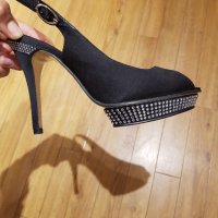 Дамски обувки, снимка 1 - Дамски ежедневни обувки - 40508210