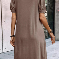 Дамска рокля в светлокафяво с къс ръкав и V-образно деколте, снимка 3 - Рокли - 44568476