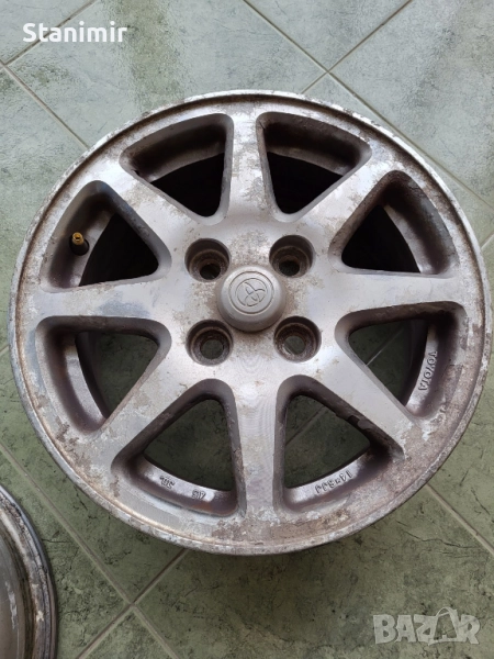 Джанти Тойота Toyota алуминиеви 3 броя оригинални 14 цола 4х100 за Корола, Ярис и други, снимка 1