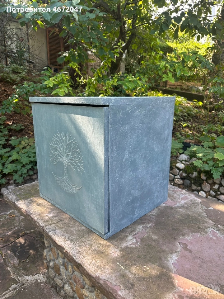 Продавам шкаф Индустиален стил, снимка 1