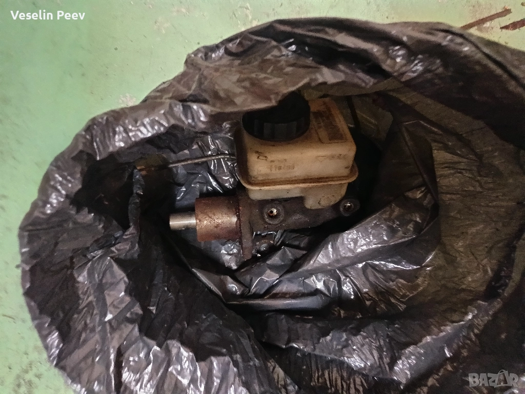 Спирачна помпа с разширителен съд голф 2 1,6 RF, снимка 1