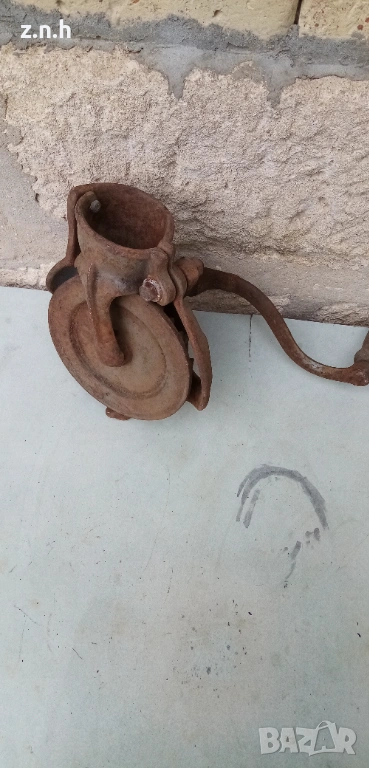 Стара роначка за царевица, снимка 1