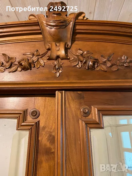Гардероб Шкаф антик масив огледало кристал Дърворезба , снимка 1