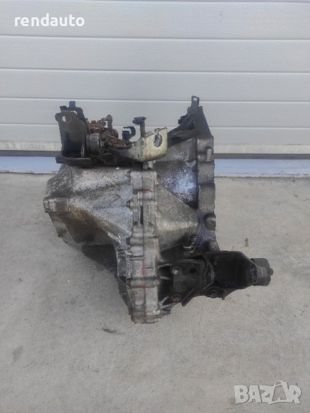 Скоростна кутия Toyota Corolla Verso 2004-2009 2AD , снимка 1