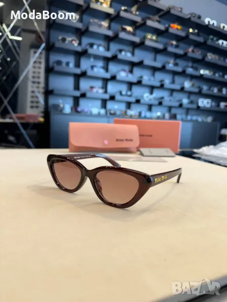 Miu Miu дамски слънчеви очила, снимка 1