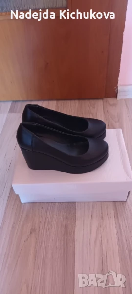Дамски обувки на платформа.35 номер.Нови.Цена-30 лв., снимка 1