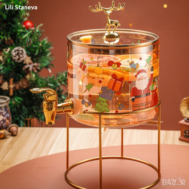 Стъклен диспенсър за напитки 2.6 L с коледен дизайн и златиста стойка. , снимка 1