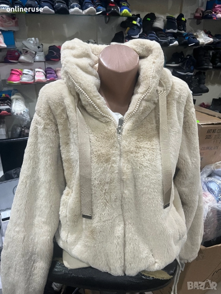 Дамско палтенце пух, снимка 1