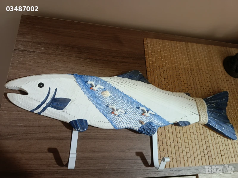 Дървена закачалка Риба, снимка 1