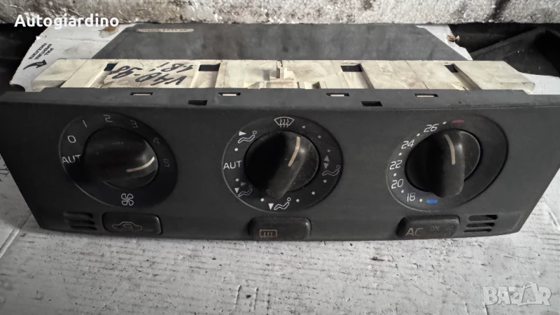 Климатичен блок / панел / табло зa Volvo V40 - 863583  / 98W33K, снимка 1