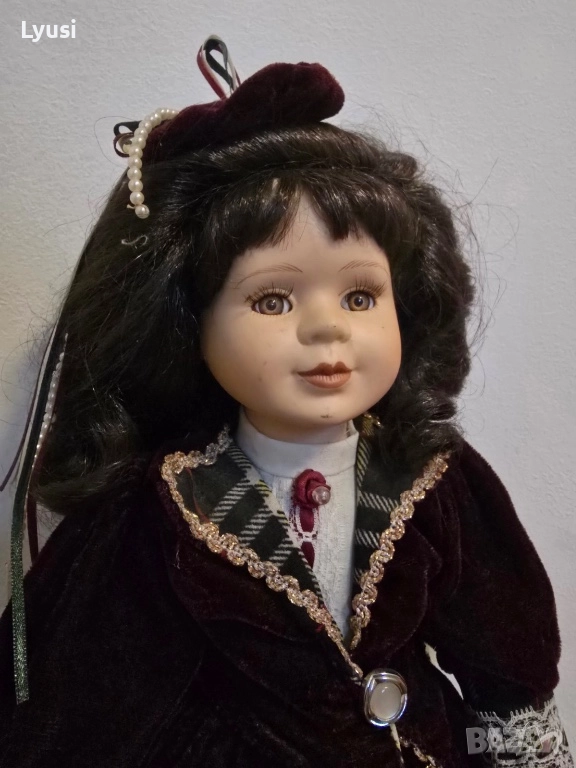 Порцеланова кукла, снимка 1