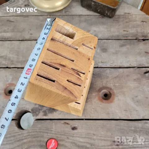 масивен дървен блок за ножове, снимка 3 - Прибори за хранене, готвене и сервиране - 47809206