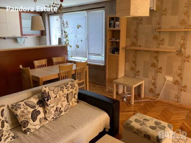 Продава тристаен апартамент в кв. Мусагеница