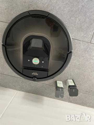 Прахосмукачка робот iRobot Rumba 980, снимка 2 - Прахосмукачки - 52671591