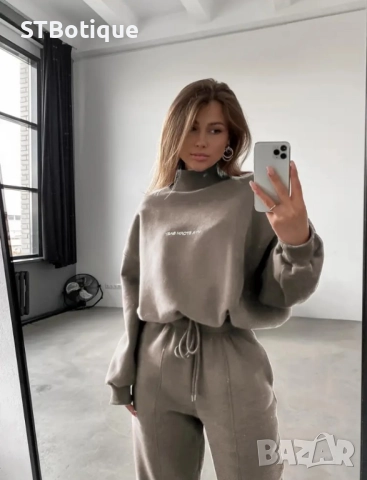 🎀 Дамски Спортен Комплект с Висока Яка – Нов от STBoutique 🎀, снимка 5 - Спортни екипи - 51941696