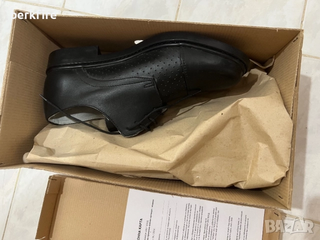 Обувки 42 номер, снимка 2 - Ежедневни обувки - 51561863