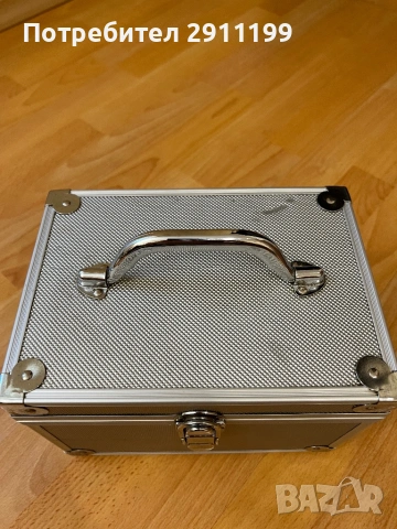 Малък куфар, снимка 5 - Куфари с инструменти - 53847488