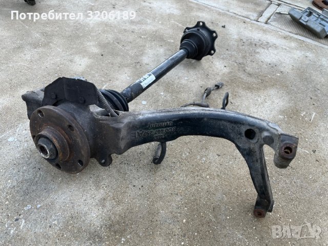 Полуоска и шенкел главина за Ауди А4, снимка 2 - Части - 40372455