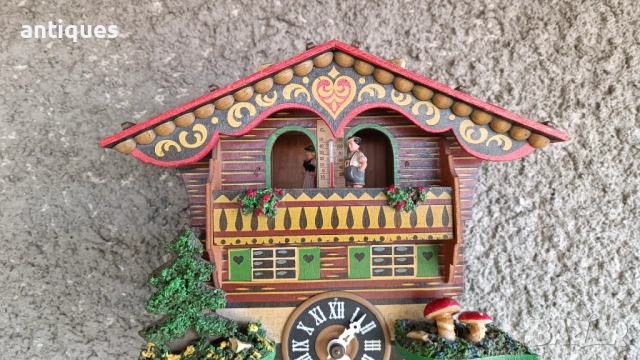 Стенен немски часовник Шварцвалд + термометър - Forest house, снимка 3 - Антикварни и старинни предмети - 53411688