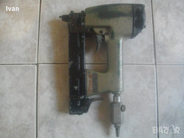 DUO-FAST-Голям Пневматичен Такер За Скоби-До 65мм-Индустриален/Промишлен-За Палети-САЩ, снимка 12 - Други инструменти - 39117378