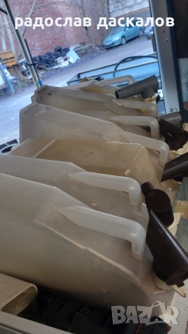 Кафе автомат като нов с монетник, снимка 8 - Кафемашини - 53567824